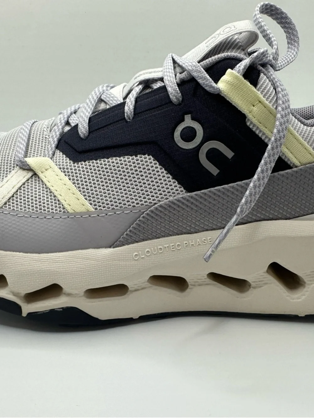 On Running Cloudnova Lightweight Sneakers in Light Gray & Lavender - Picture 12 of 15